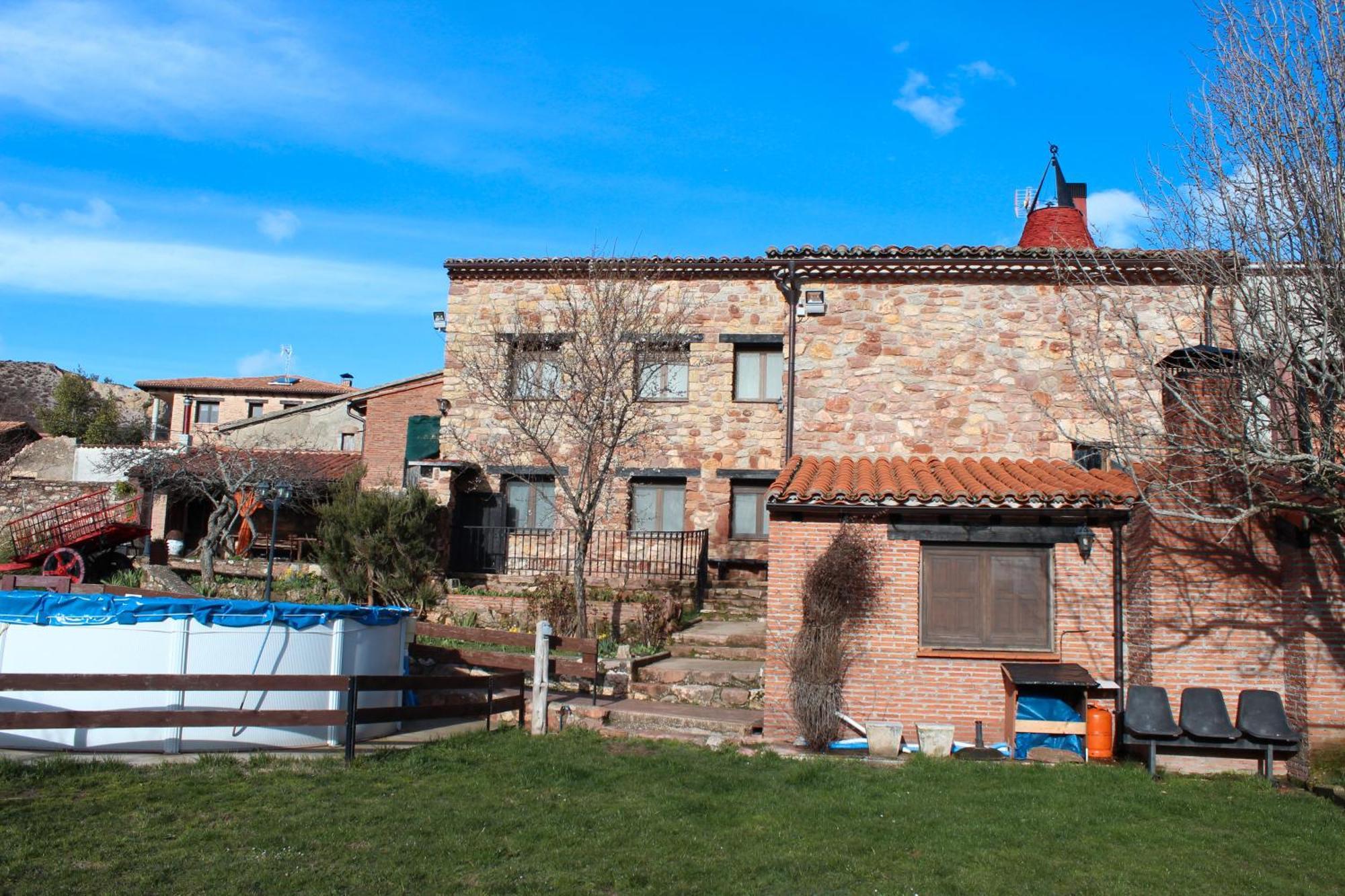 La Chimenea De Soria I Y I I Konuk evi Espeja de San Marcelino Dış mekan fotoğraf