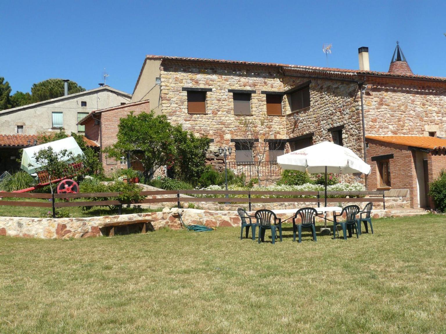 La Chimenea De Soria I Y I I Konuk evi Espeja de San Marcelino Dış mekan fotoğraf